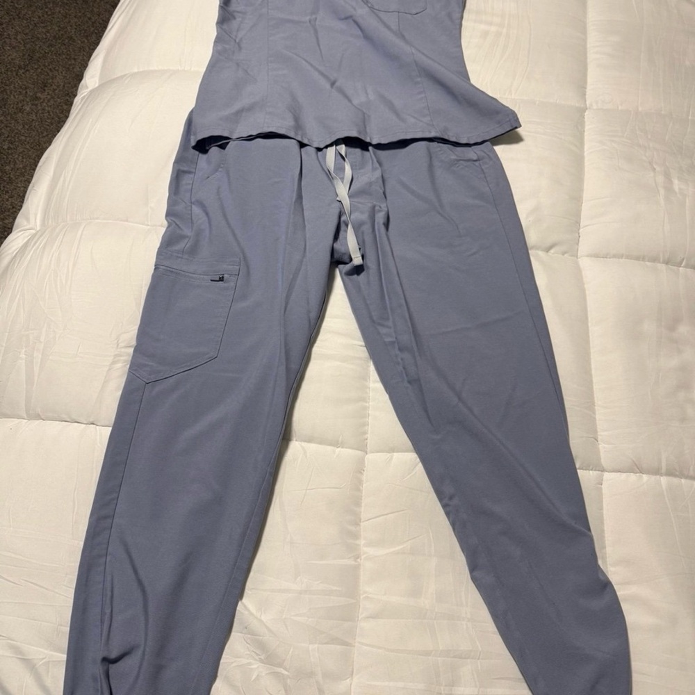 Figs Women's Scrub Set in Light Blue